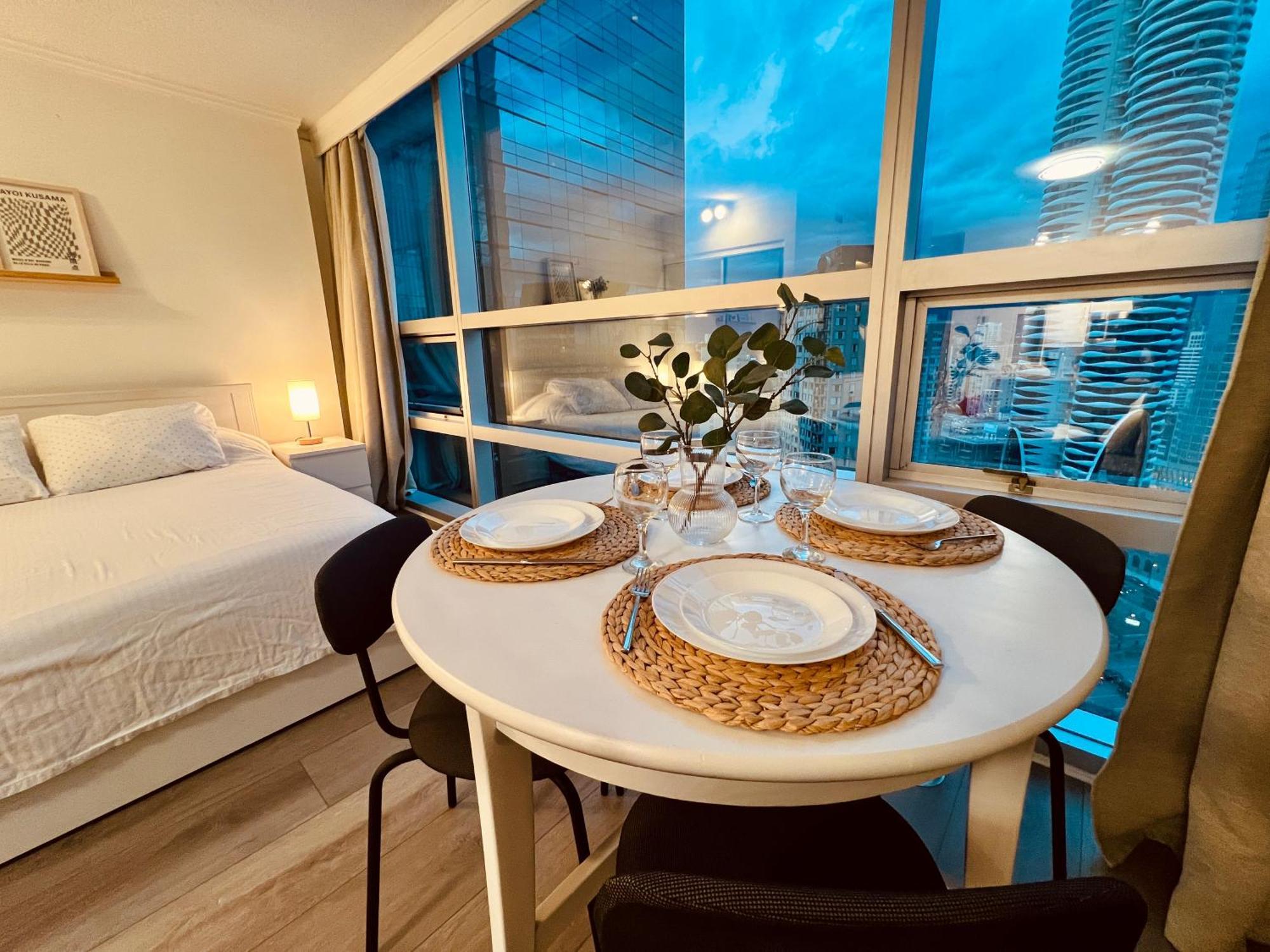 Apartamento Stunning Skyline Views In A Cozy And Stylish Abode Vancouver Exterior foto